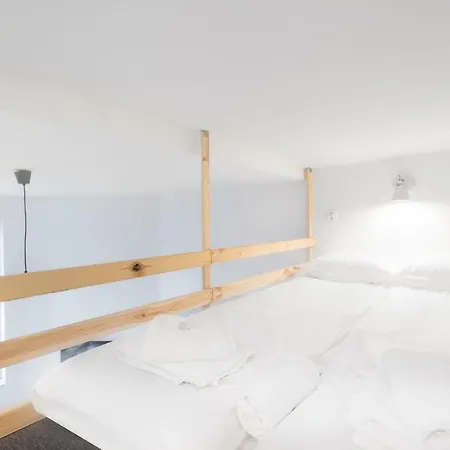 Mtp Maleckiego By Renters * Poznan