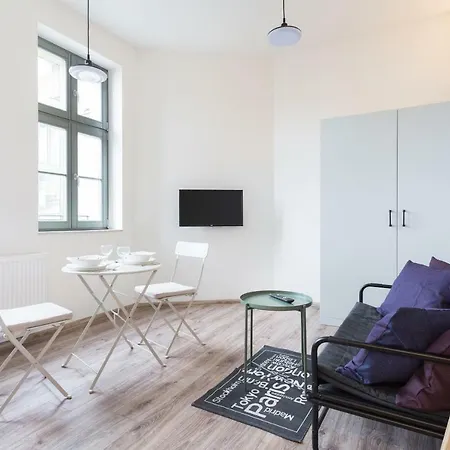 Mtp Maleckiego By Renters Poznan